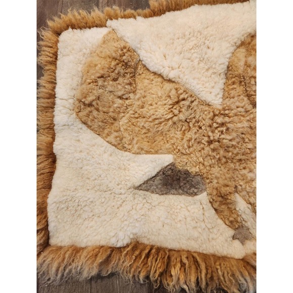 Alpaca Fur Eagle Vintage Fiber Art / Wall Tapestry 38 X 29 Signed 1986 - Picture 5 of 13